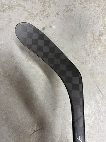 Left Hand 70 Flex P28 Bauer Flylite (New) Pro Stock