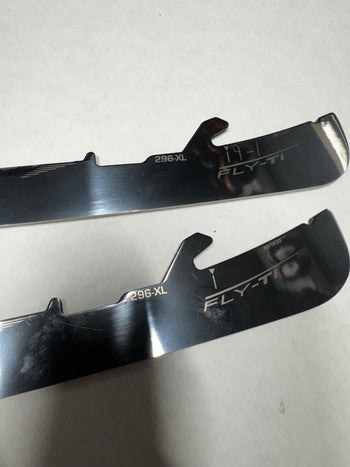 296mm Bauer FlyTi (Fits Bauer Powerfly) Pittsburgh Penguins Pro Stock (Used)