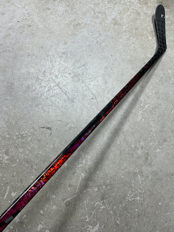 Left Hand 77 Flex P28 Bauer Twitch (Used)
