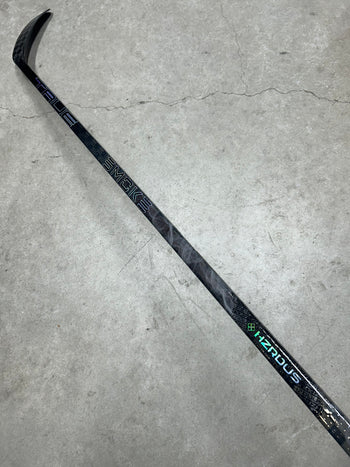 Left Hand 85 Flex custom P28 True Hzrdus Smoke (New) Pro Stock