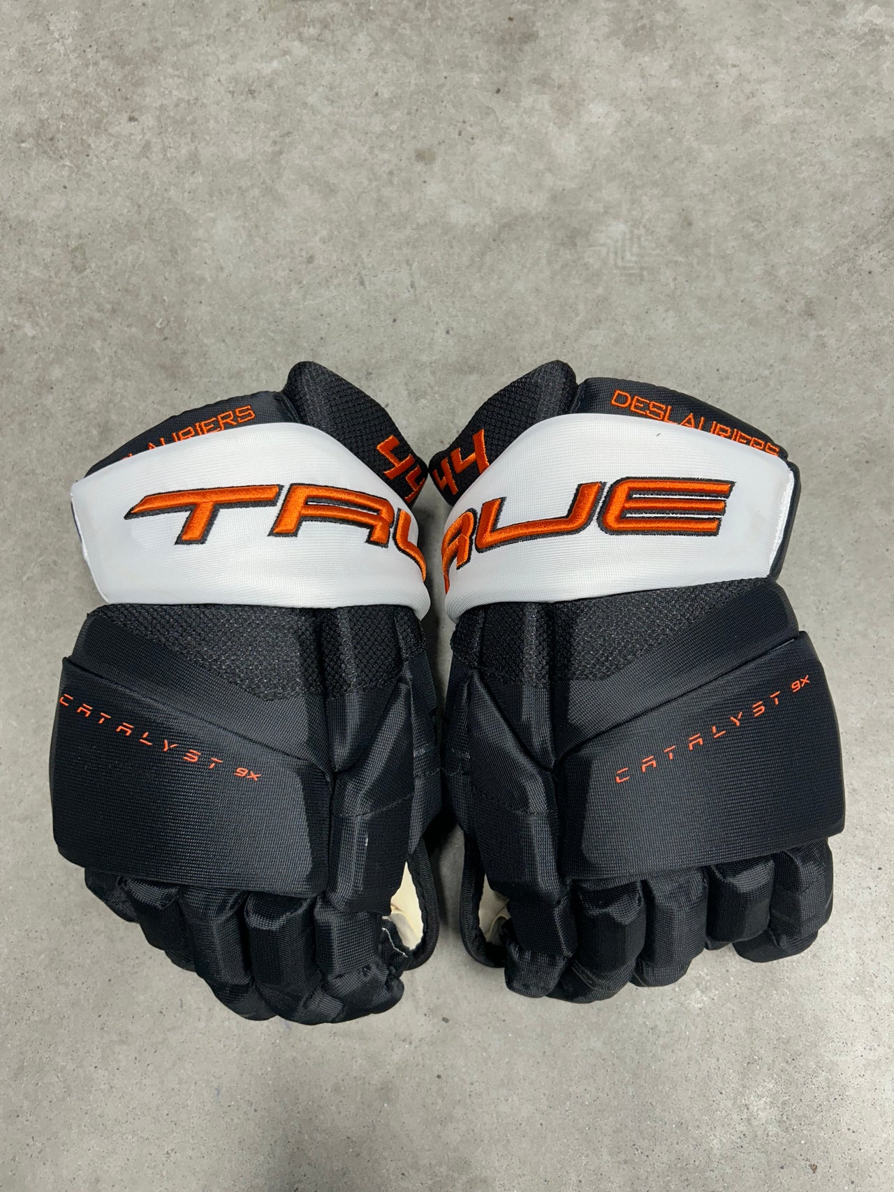 14” True Catalyst 9X Pro Stock Hockey Gloves Philadelphia Flyers (New) Nic Deslauriers