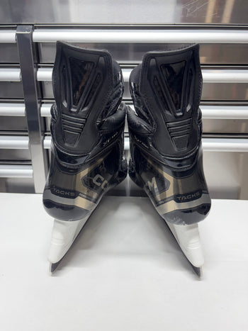 CCM XF Pro Skate Size 9 Wide Width (Used) NHL Pro Stock