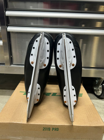 True Catalyst Pro Skate Size 11 NHL Pro Stock (New)