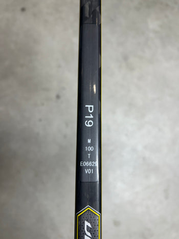 Left Hand 100 Flex P19 CCM Ultra Tacks (New) Pro Stock