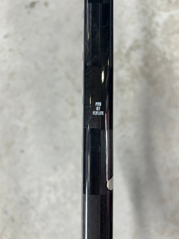 Right Hand 87 Flex P28 Bauer Flylite (New) Pro Stock