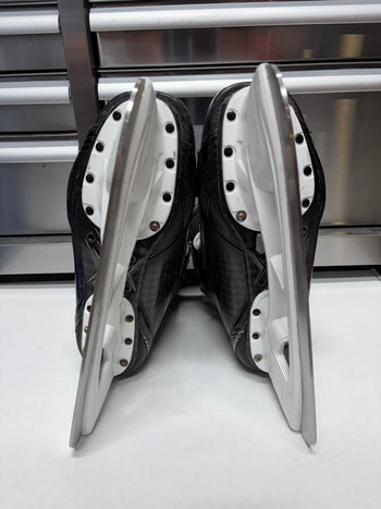 Bauer Shadow Skate Size 9 FIT 2 (Used) TORONTO MAPLE LEAFS Pro Stock
