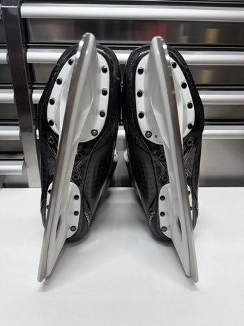 Bauer Shadow Skate Size 9.5 FIT 2 (Used) TORONTO MAPLE LEAFS Pro Stock