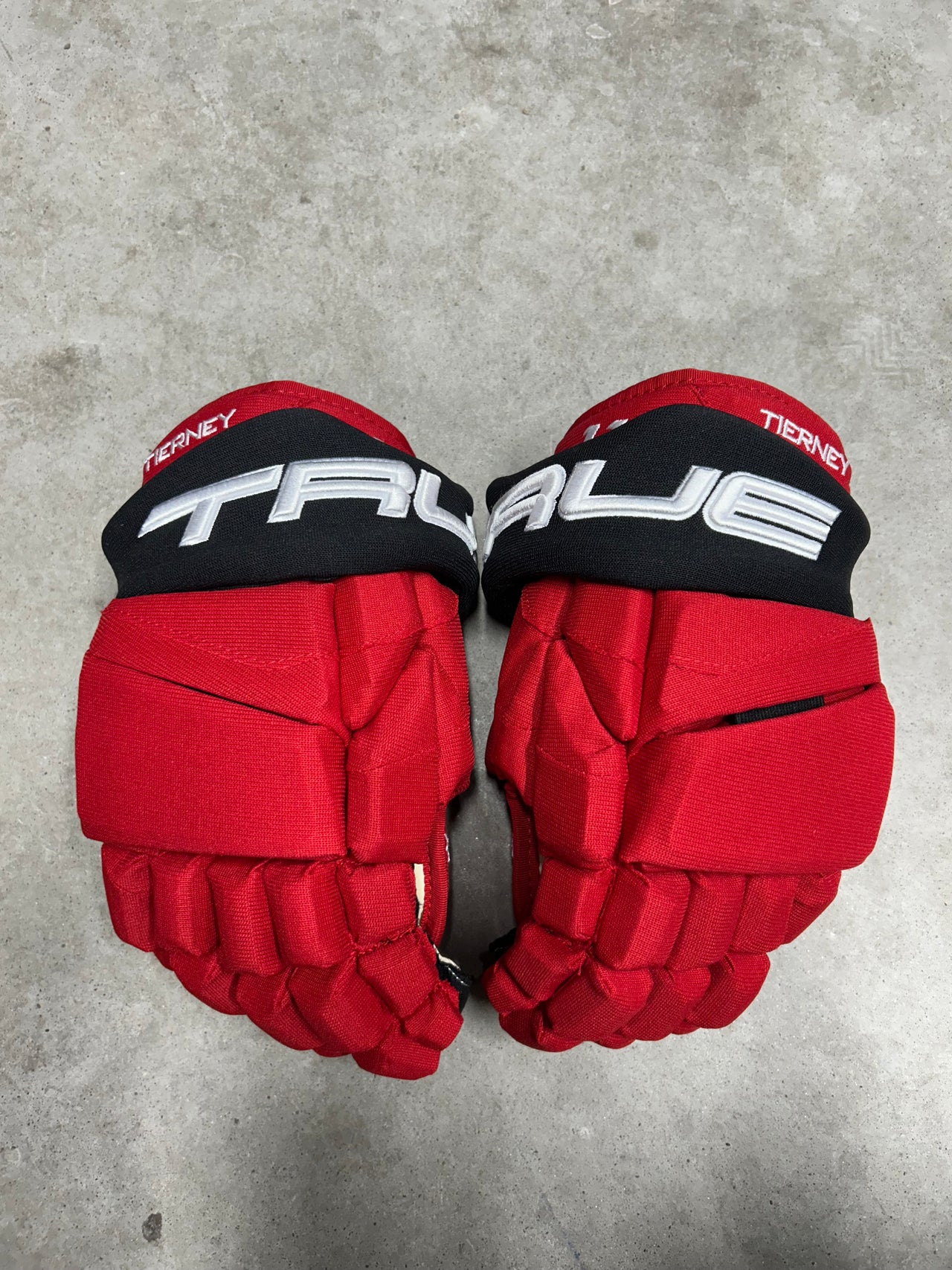 13.5” True Catalyst 9X Pro Stock Hockey Gloves New Jersey Devils  Chris Tierney (New)
