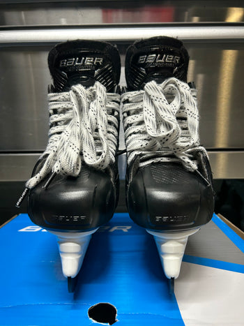 Bauer Supreme Mach Skate Size 4 Fit 1 NCAA Pro Stock (New)