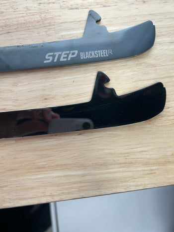 263mm CCM BLACK STEP STEEL Toronto Maple Leafs Pro Stock (Blade/Runner)