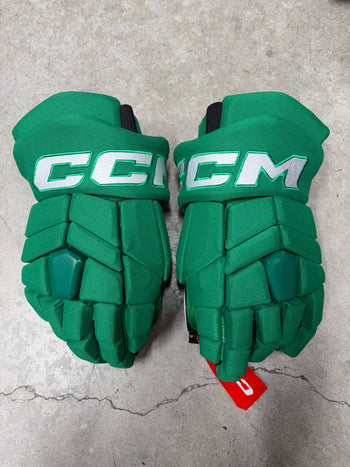 15” CCM Pro Toronto Maple Leafs (ST Pats) Extremely Rare Hockey Gloves (New)
