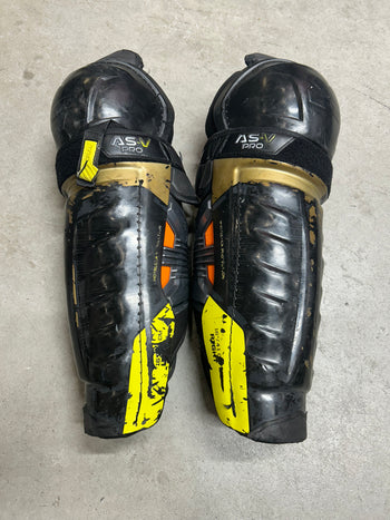 16” Senior CCM Tacks AS-V Pro Shin Guards (Used) Pro Stock