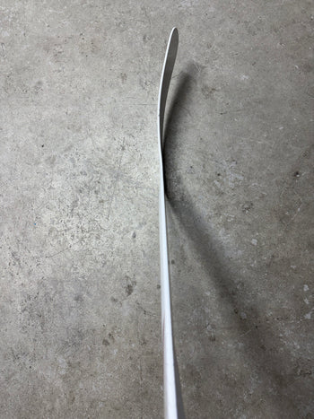 Left Hand 25” Bauer Flylite Goalie Stick New NCAA (W) Prostock