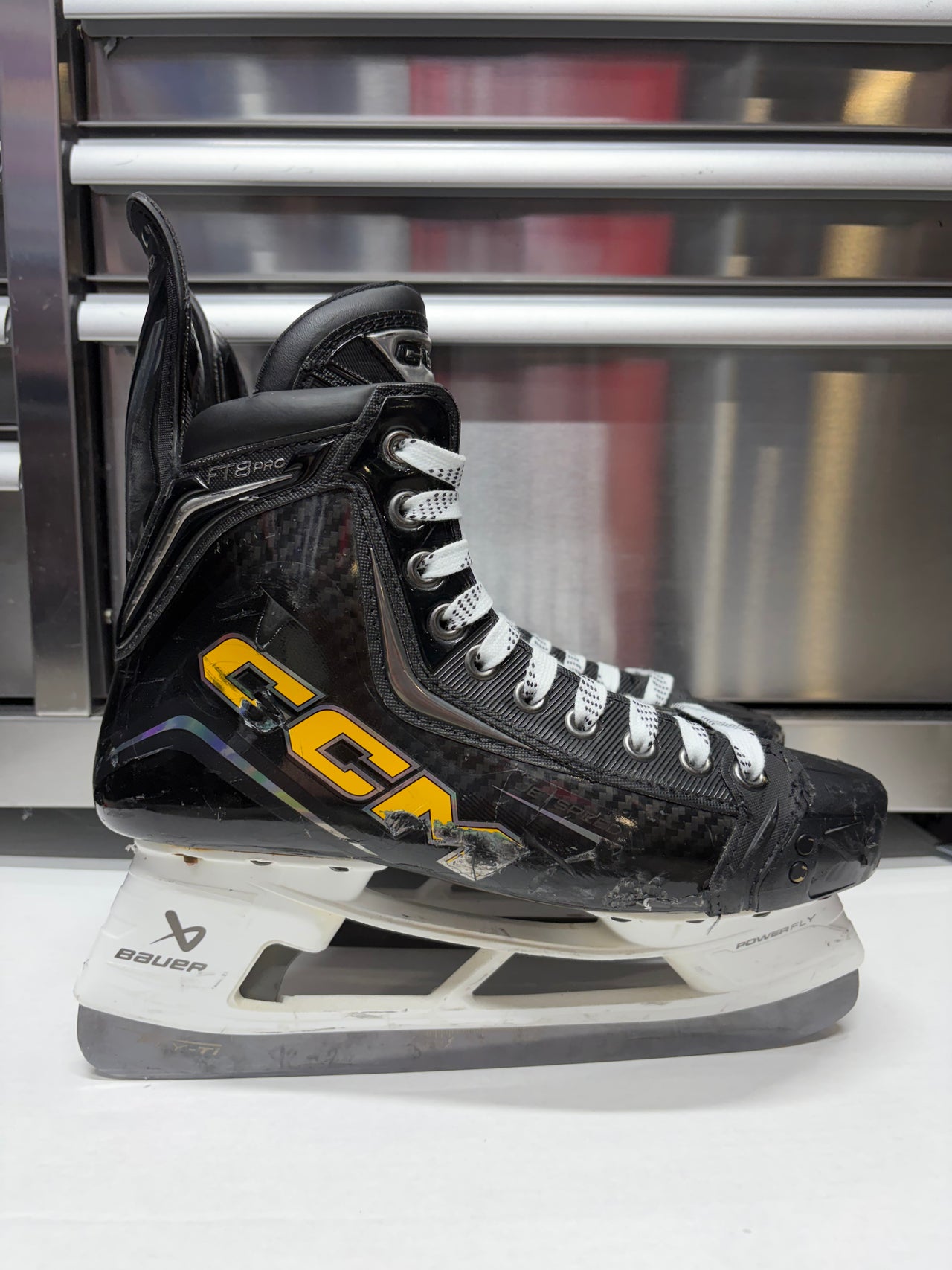 CCM FT8 Pro Size 7 Regular Width (Used) Colorado College Pro Stock