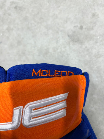 14” True Catalyst 9X Pro Stock Hockey Gloves Edmonton Oilers (New)