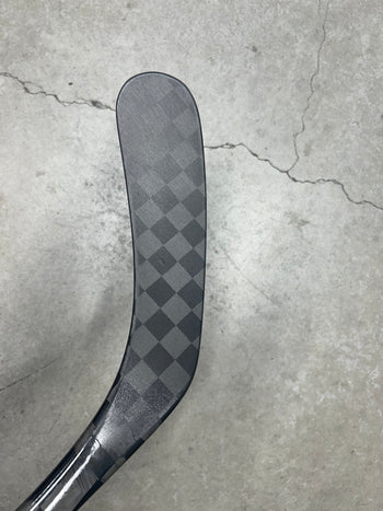 Left Hand 77 Flex P92 Bauer Vapor Flylite (New) NHL Pro Stock
