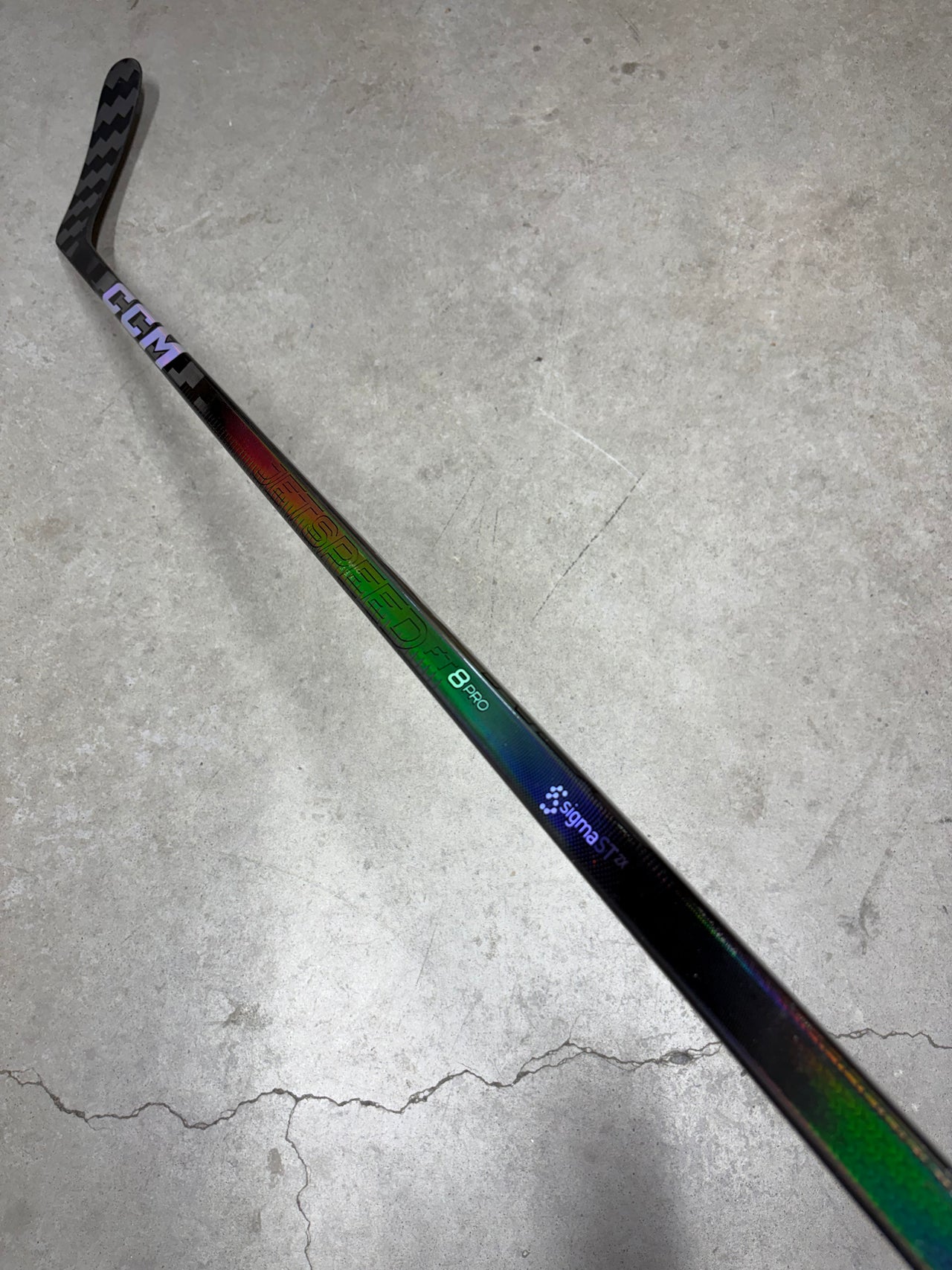 Right Hand JR 40 Flex P29+1/4 CCM FT8 Pro (New)