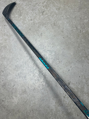Left Hand 87 Flex P92 Bauer Twitch (Used) Pro Stock