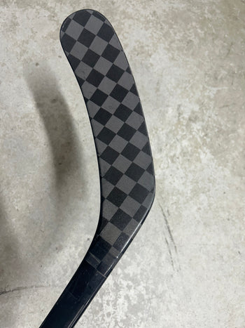 Left Hand 77 Flex P92M Bauer Flylite (New) Pro Stock