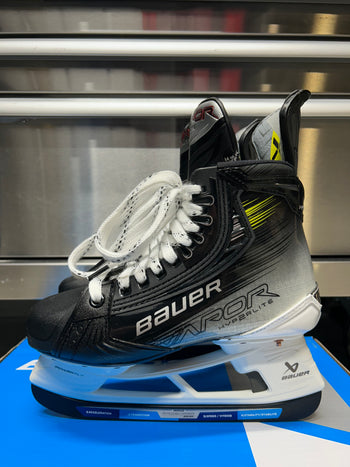 Bauer Hyperlite 2 Skate Size 4 Fit 3 NCAA Pro Stock (New)