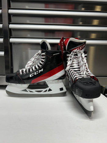 CCM FT4 Pro Skate New Size 9.5 Tapered Width NCAA Pro Stock