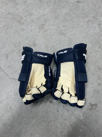 13” True Catalyst 9X Pro Stock Hockey Gloves Winnipeg Jets (New)