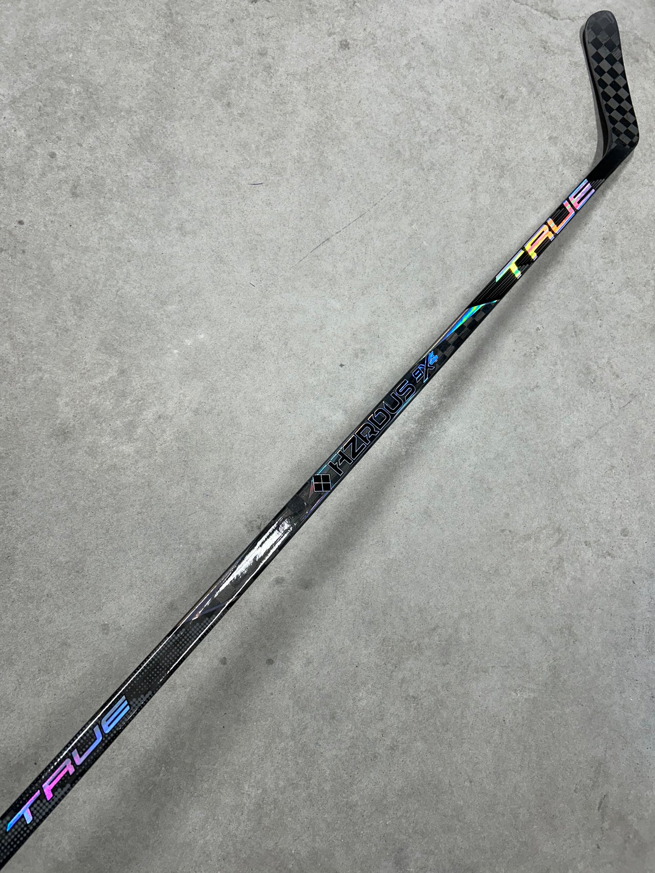Left Hand 85 Flex Custom P28 True Hzrdus 9x4 (New) Pro Stock