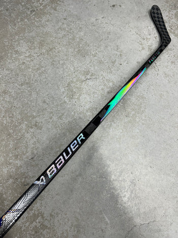 Left Hand 77 Flex P28 Bauer Flylite (New) Pro Stock