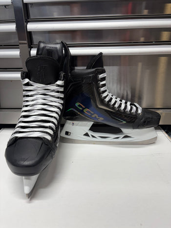 CCM FT8 Pro Size 10 Regular Width (Like New) JOHN TAVARES Pro Stock