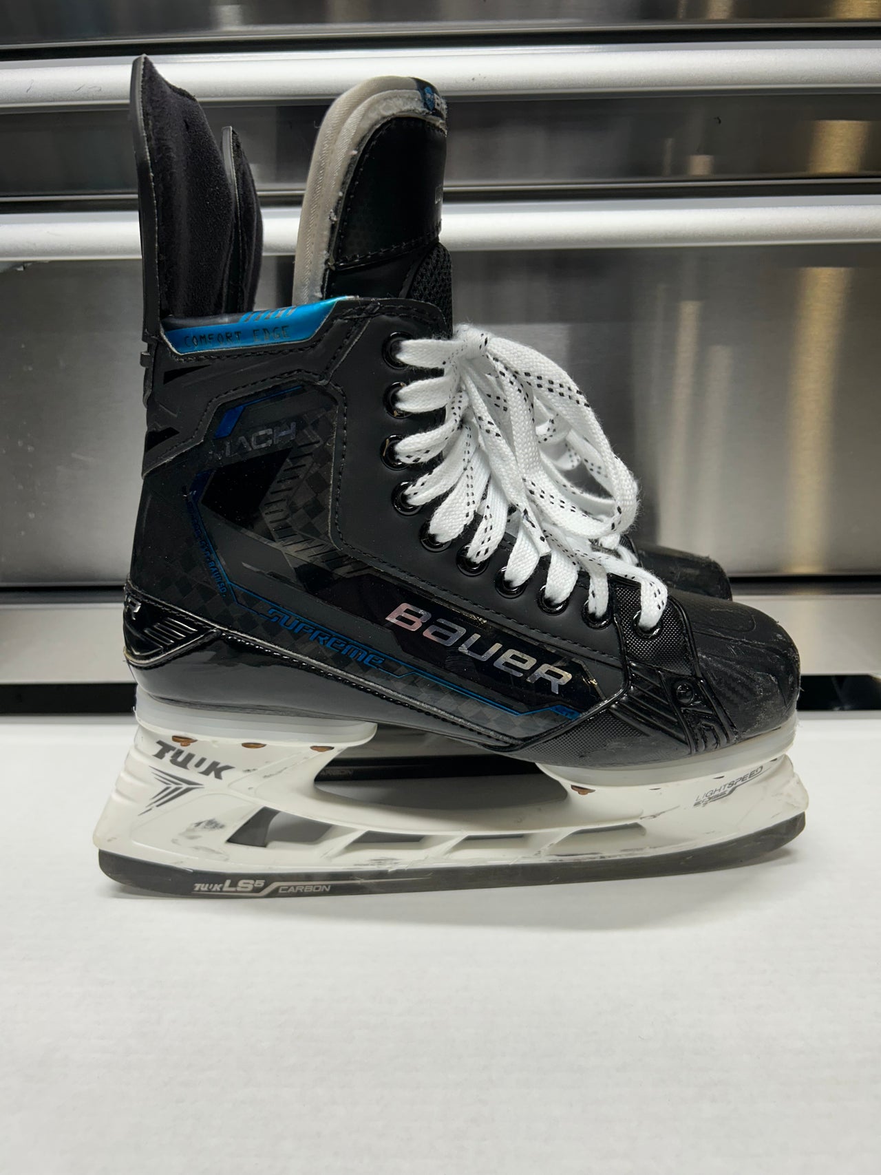 Bauer Supreme Mach Skate Size 6.5 PWHL Pro Stock (Used)