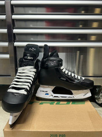 True Catalyst Pro Skate Size 11 NHL Pro Stock (New)