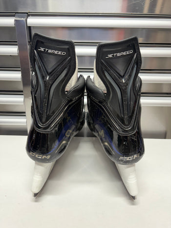 CCM FT8 Pro Size 9.5 Regular Width (Game Used) NHL Pro Stock