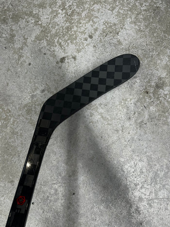 Right Hand 87 Flex P28M Bauer Pulse CHL Pro Stock (Restored)