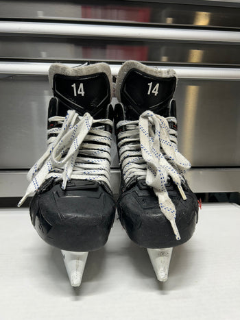 CCM FT4 Pro Skate Used Size 6 Regular Width NHL Pro Stock