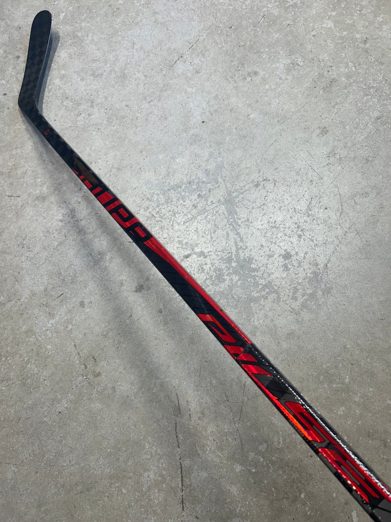 Right Hand 82 Flex P92M Bauer Pulse CHL Pro Stock (Restored)