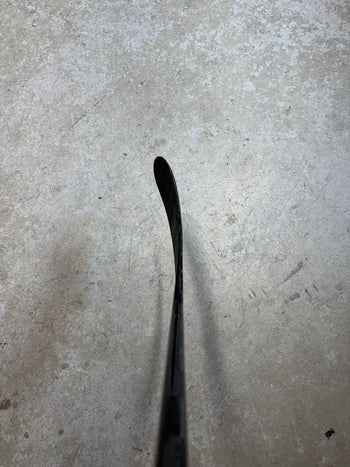 Right Hand 82 Flex P28M Bauer Flylite (Like New) OHL Pro Stock
