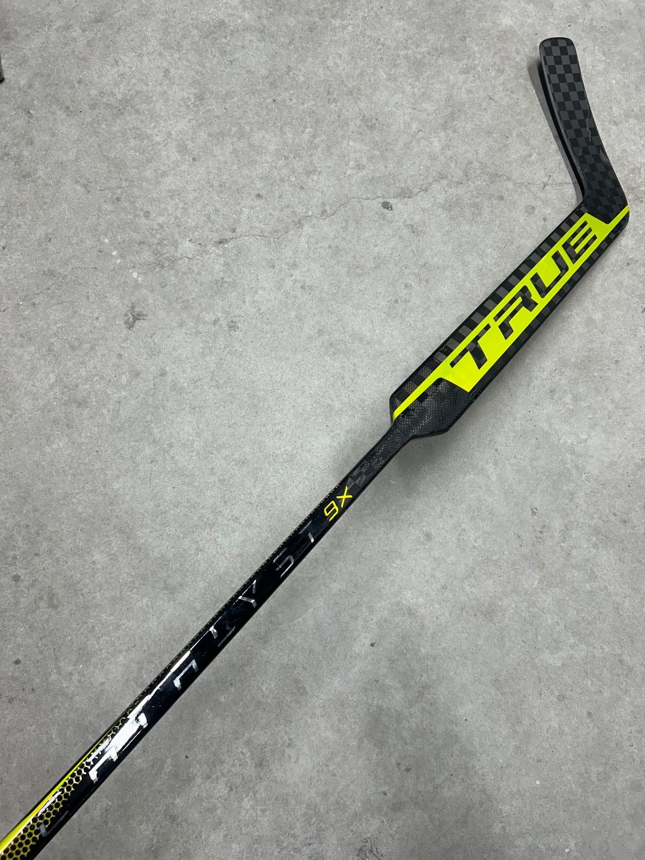 Left Hand 27” True Catalyst 9x Pro Stock NHL Goalie Stick