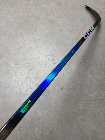 Right Hand JR 40 Flex P29+1/4 CCM FT8 Pro (New)