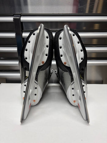 Bauer Hyperlite2 Skate Size 11 FIT 3 (New) NHL Pro Stock
