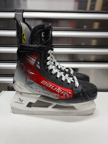 Bauer Hyperlite2 Skate Size 8 FIT 2 (Used) BOSTON UNIVERSITY Pro Stock