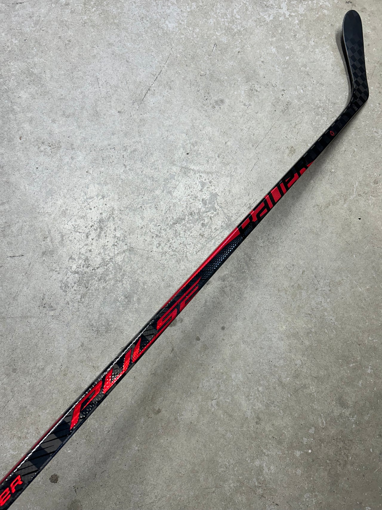 Left Hand 77 Flex P28 Bauer Pulse (New) Pro Stock