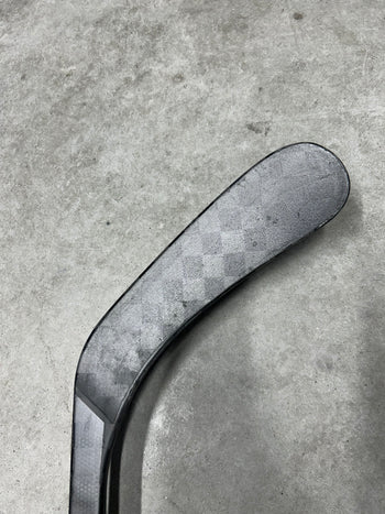 Right Hand 85 Flex P28 True Catalyst 9X3 (New) Pro Stock NHL