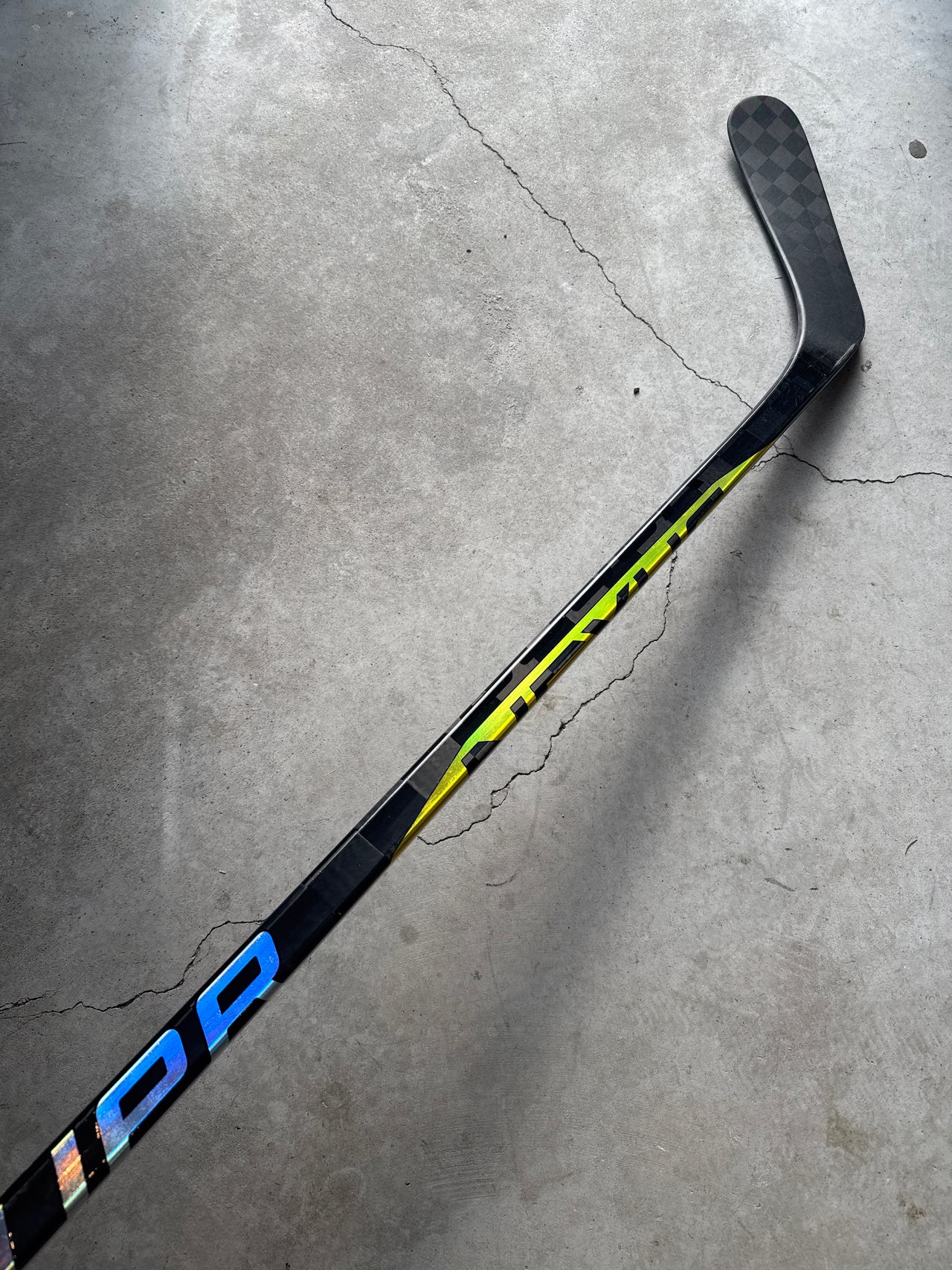 Left Hand 102 Flex P92 Bauer Nexus Sync New
