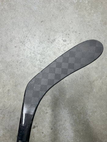 Right Hand 77 Flex P28 Bauer Flylite (Restored) Pro Stock