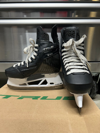 True SVH Custom Pro Skate Size 5 Regular Width (Like New) OHL Pro Stock