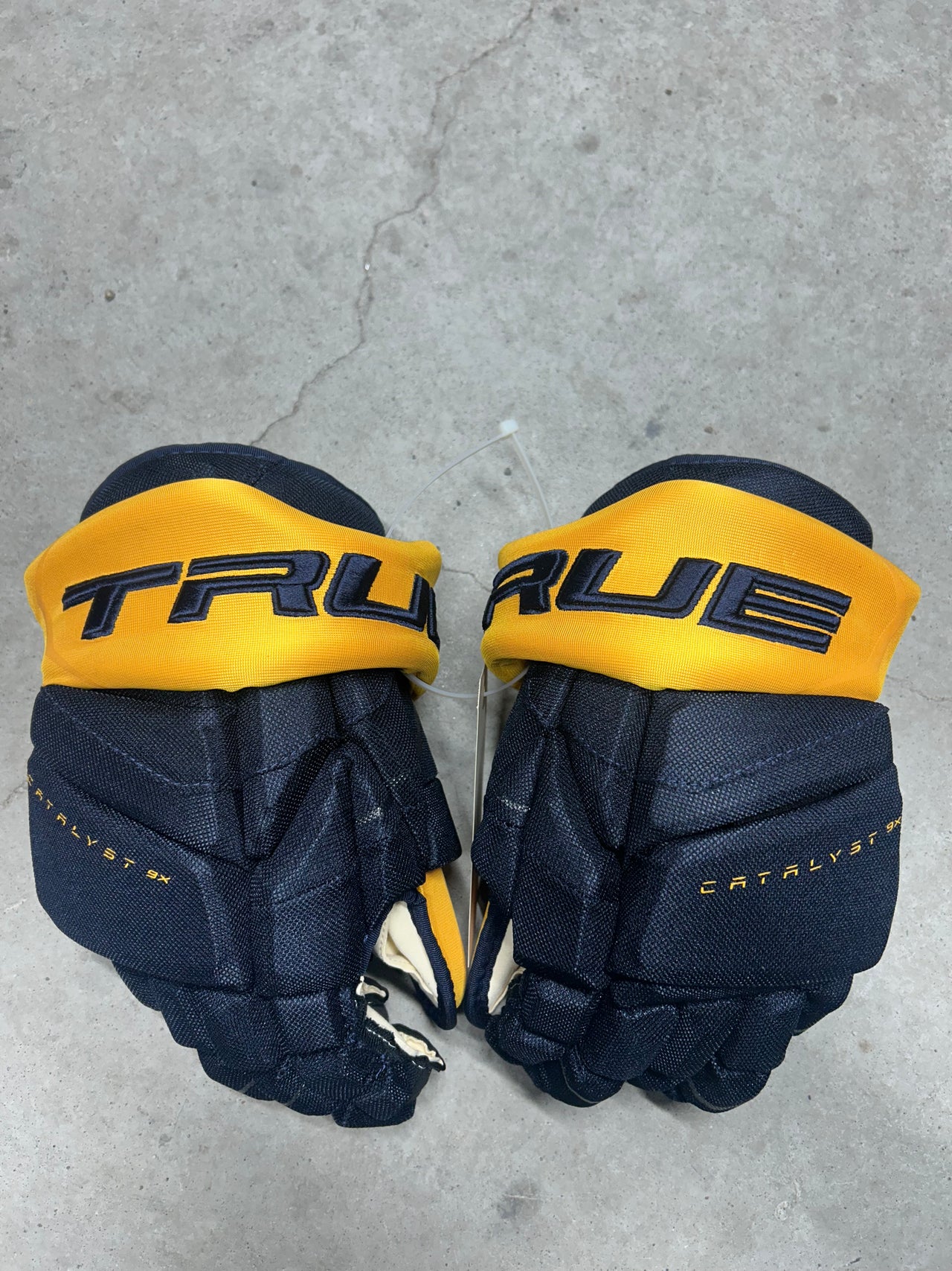 14” True Catalyst 9X Pro Stock Hockey Gloves Nashville Predators (New)