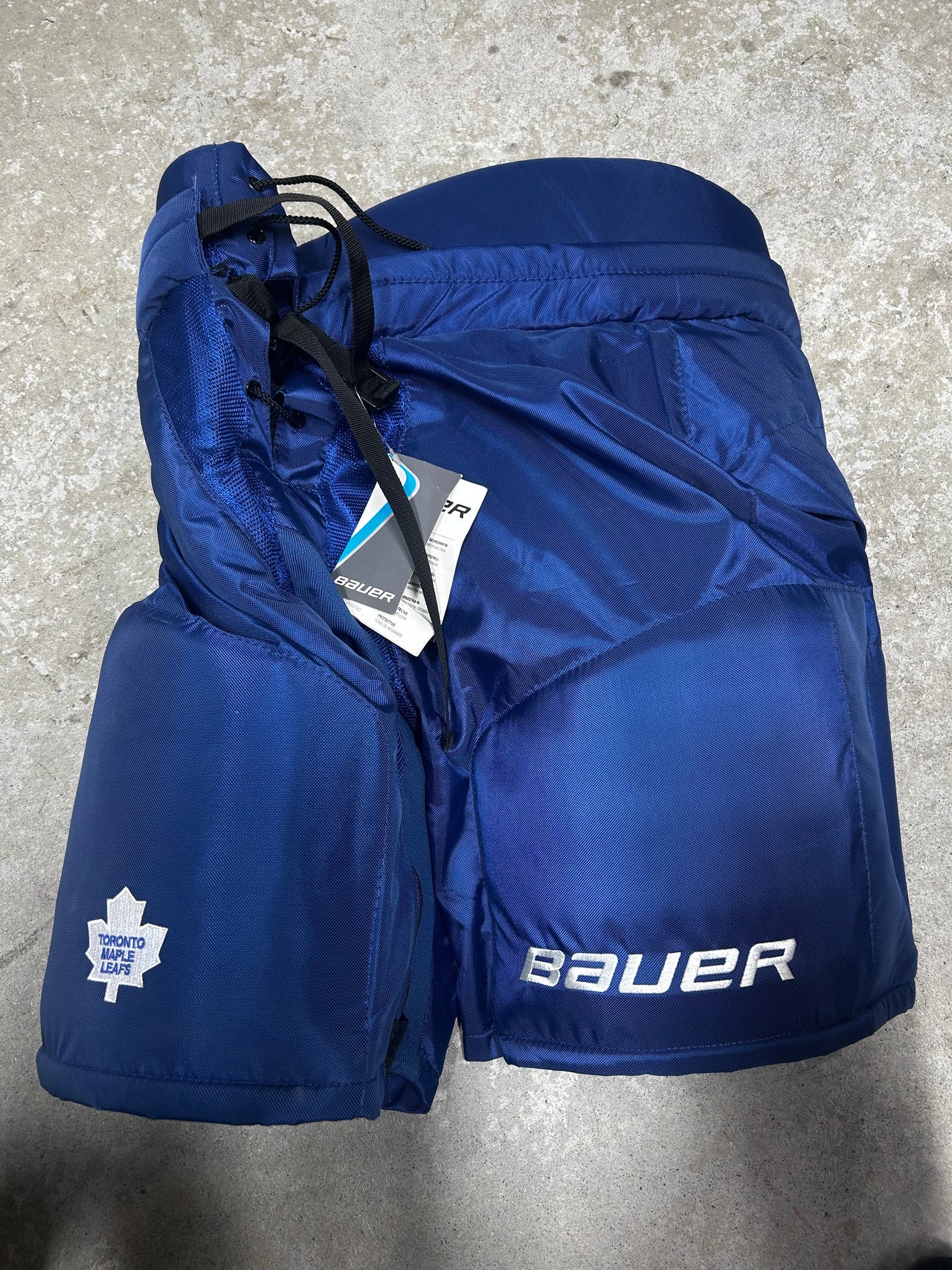 SR X-Large / TG Bauer Nexus Pro Lite Hockey Pants (Like New) TORONTO MAPLE LEAFS Pro Stock