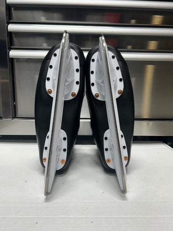 True Catalyst Pro Skate Size 8 NHL Pro Stock (New)
