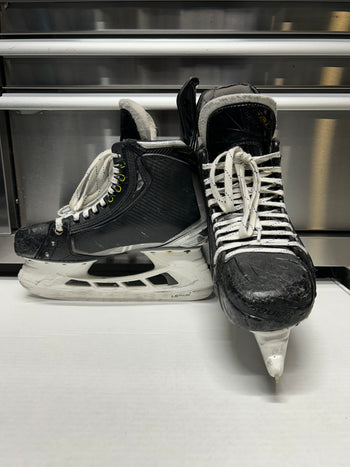 Bauer Hyperlite Skate Size 7 Used Regular Width NHL Pro Stock