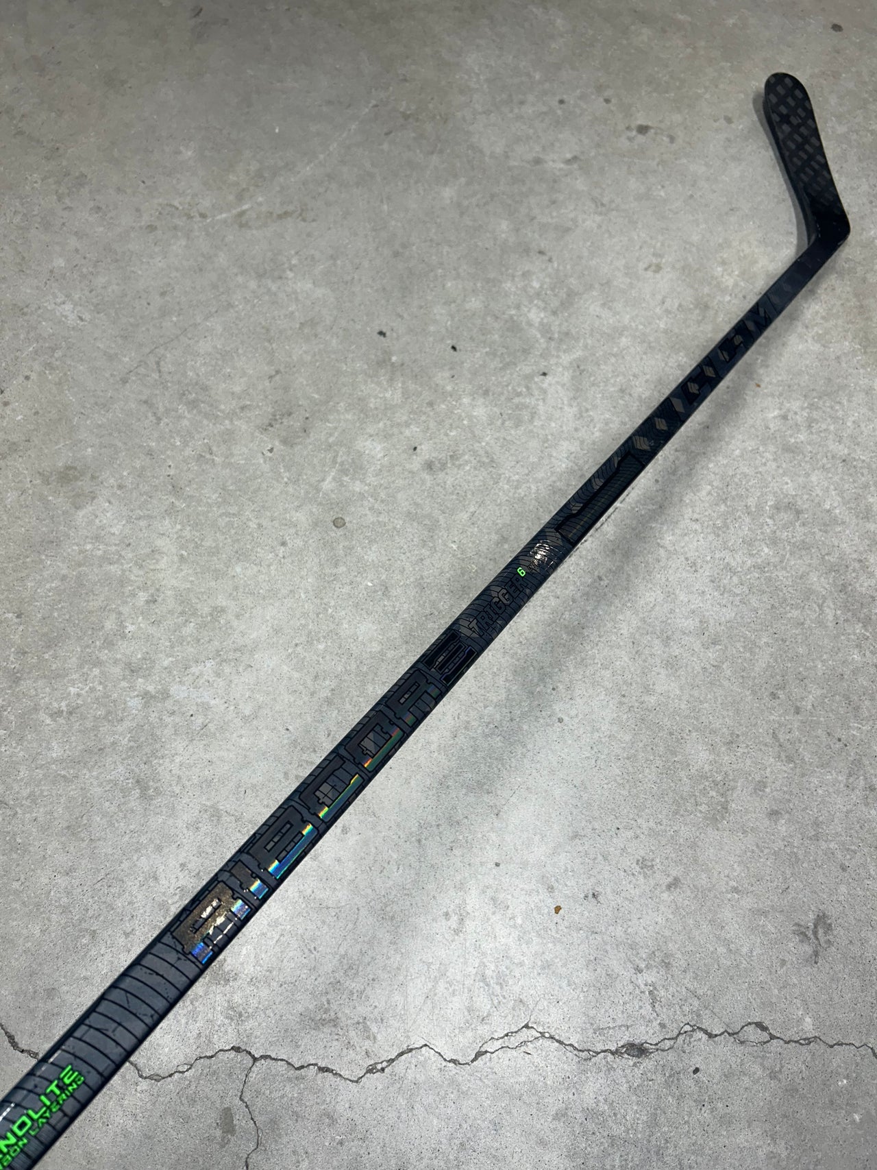 Left Hand 90 Flex P28M CCM Ribcor Trigger 6 Pro (New)